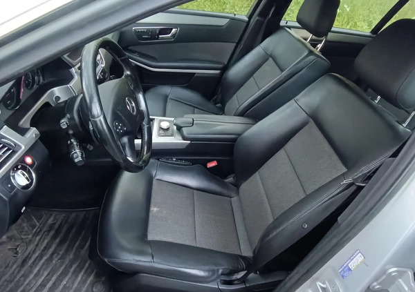 Mercedes-Benz Klasa E cena 42000 przebieg: 293000, rok produkcji 2009 z Chojna małe 106